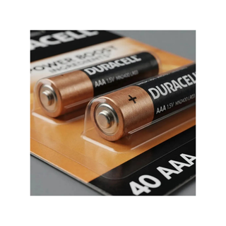 Pilas Alcalinas AAA Power Boost Marca Duracell - 1 Paquete con 40 Piezas